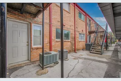 11609 Chimney Rock Apt Road #B, Houston, TX 77035 - Photo 19