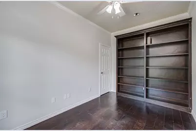 10202 Brighton Lane, Houston, TX 77031 - Photo 31