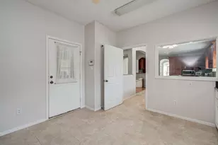 10202 Brighton Ln, Houston, TX 77031 - Photo 11