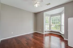 10202 Brighton Ln, Houston, TX 77031 - Photo 19