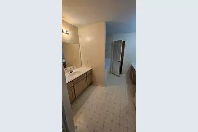 16150 Taloncrest Drive, Houston, TX 77083 - Photo 31