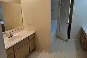 16150 Taloncrest Dr, Houston, TX 77083 - Photo 31