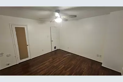 16150 Taloncrest Drive, Houston, TX 77083 - Photo 27