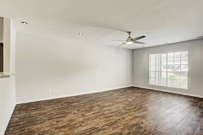1860 White Oak #363, Houston, TX 77009 - Photo 3