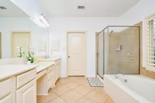 13619 Orchard Wind Ln, Pearland, TX 77584 - Photo 17