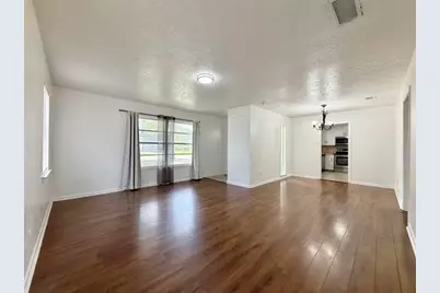 4690 Fieldwood Lane, Beaumont, TX 77706 - Photo 11