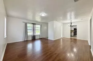 4690 Fieldwood Ln, Beaumont, TX 77706 - Photo 11