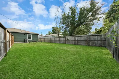 9027 Madera Road #A, Houston, TX 77078 - Photo 43