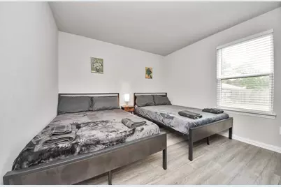 9027 Madera Road #A, Houston, TX 77078 - Photo 33