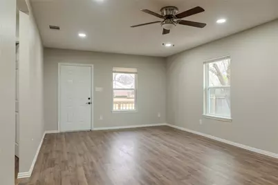 729 N Planters Street, Emory, TX 75440 - Photo 3