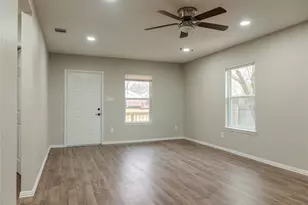 729 N Planters St, Emory, TX 75440 - Photo 3