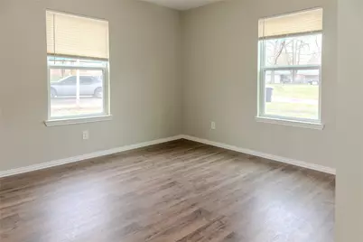 729 N Planters Street, Emory, TX 75440 - Photo 9