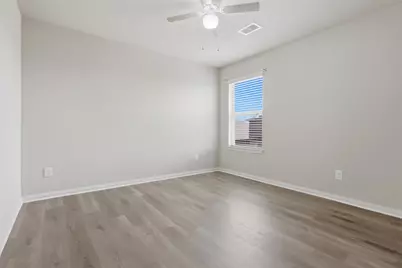 12611 Silverlight Court, Houston, TX 77014 - Photo 17