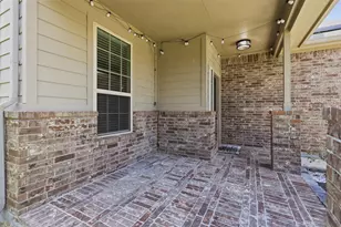 12611 Silverlight Ct, Houston, TX 77014 - Photo 1