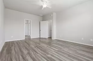 12611 Silverlight Ct, Houston, TX 77014 - Photo 11