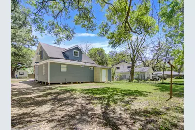313 N Beauregard Street #1, Alvin, TX 77511 - Photo 15