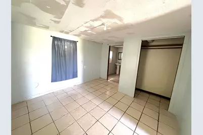 209 S Avenue C, Freeport, TX 77541 - Photo 17