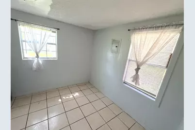 209 S Avenue C, Freeport, TX 77541 - Photo 15