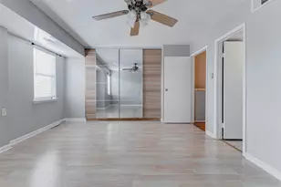 3901 Woodchase Dr, Houston, TX 77042 - Photo 19