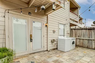 3901 Woodchase Dr, Houston, TX 77042 - Photo 23