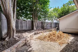 9650 Val Verde St, Houston, TX 77063 - Photo 45