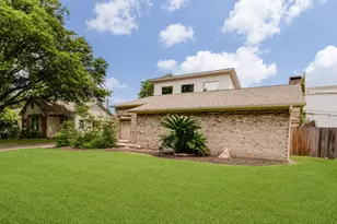 9650 Val Verde St, Houston, TX 77063 - Photo 49