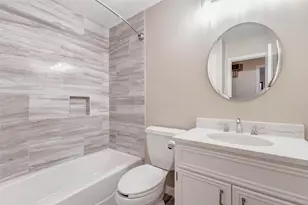 9650 Val Verde St, Houston, TX 77063 - Photo 23