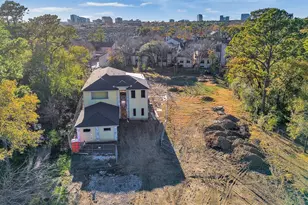 36 W Shady Ln, Houston, TX 77063 - Photo 25