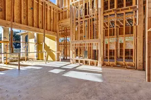 36 W Shady Ln, Houston, TX 77063 - Photo 13