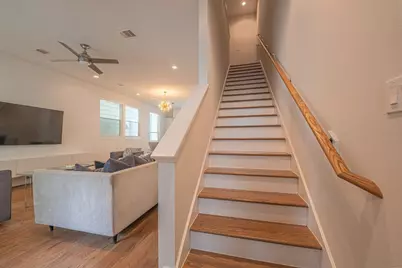 2721 Clinton Drive, Houston, TX 77020 - Photo 15