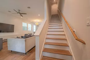 2721 Clinton Dr, Houston, TX 77020 - Photo 15