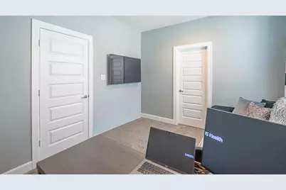 2721 Clinton Drive, Houston, TX 77020 - Photo 27