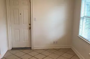 1113 E Miller St, Angleton, TX 77515 - Photo 3