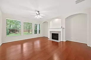 11 Nestlewood Pl, The Woodlands, TX 77382 - Photo 5