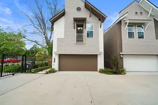 7508 Carver Rd, Houston, TX 77088 - Photo 1
