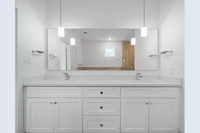 7508 Carver Road #E, Houston, TX 77088 - Photo 15