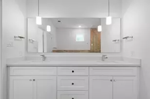 7508 Carver Rd, Houston, TX 77088 - Photo 15
