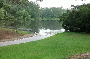 274 Hickory Dr E, Livingston, TX 77351 - Photo 9