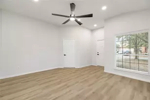 20322 Mossey Forest Ct, Tomball, TX 77375 - Photo 9