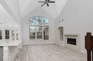 83 French Oaks, The Woodlands, TX 77382 - Photo 9