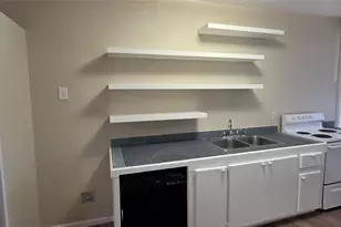 2109 Ave P, Galveston, TX 77550 - Photo 3