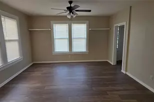 2109 Ave P, Galveston, TX 77550 - Photo 5