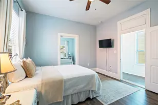 2912 Ave N 1/2, Galveston, TX 77550 - Photo 17
