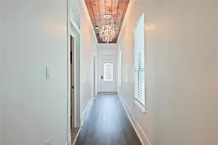2912 Ave N 1/2, Galveston, TX 77550 - Photo 35
