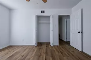 716 Gubert Ln, Alvin, TX 77511 - Photo 21