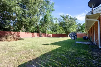 716 Gubert Lane, Alvin, TX 77511 - Photo 35