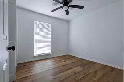 716 Gubert Lane, Alvin, TX 77511 - Photo 23