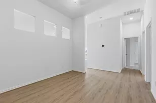 127 Mockingbird Trails Dr, Willis, TX 77318 - Photo 9