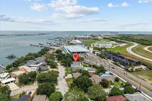 1506 Harbor View Cir, Galveston, TX 77550 - Photo 43