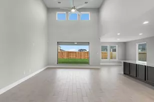 2930 Belle Tree Ln, Katy, TX 77493 - Photo 7